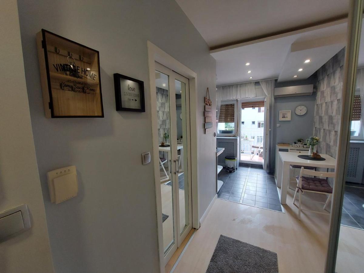 Center Danube Street Apartment Novi Sad Exterior photo